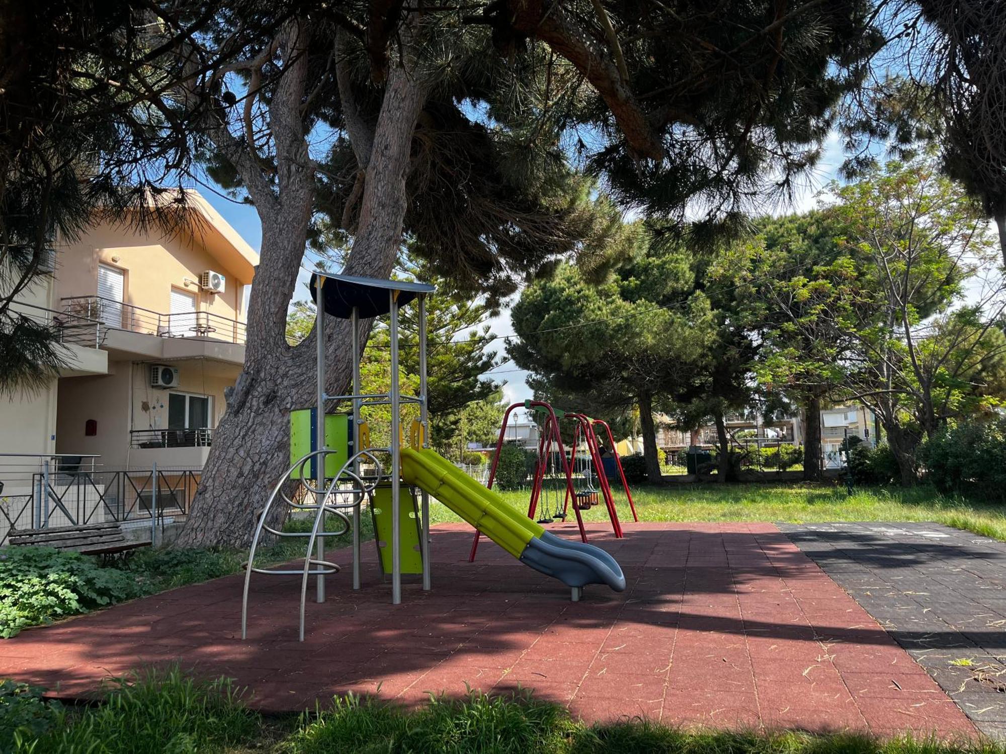 Family Sea & Garden View Apartment Превеза Экстерьер фото